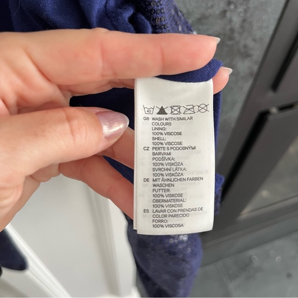 H&M • Purple Vest - Picture 4 of 5